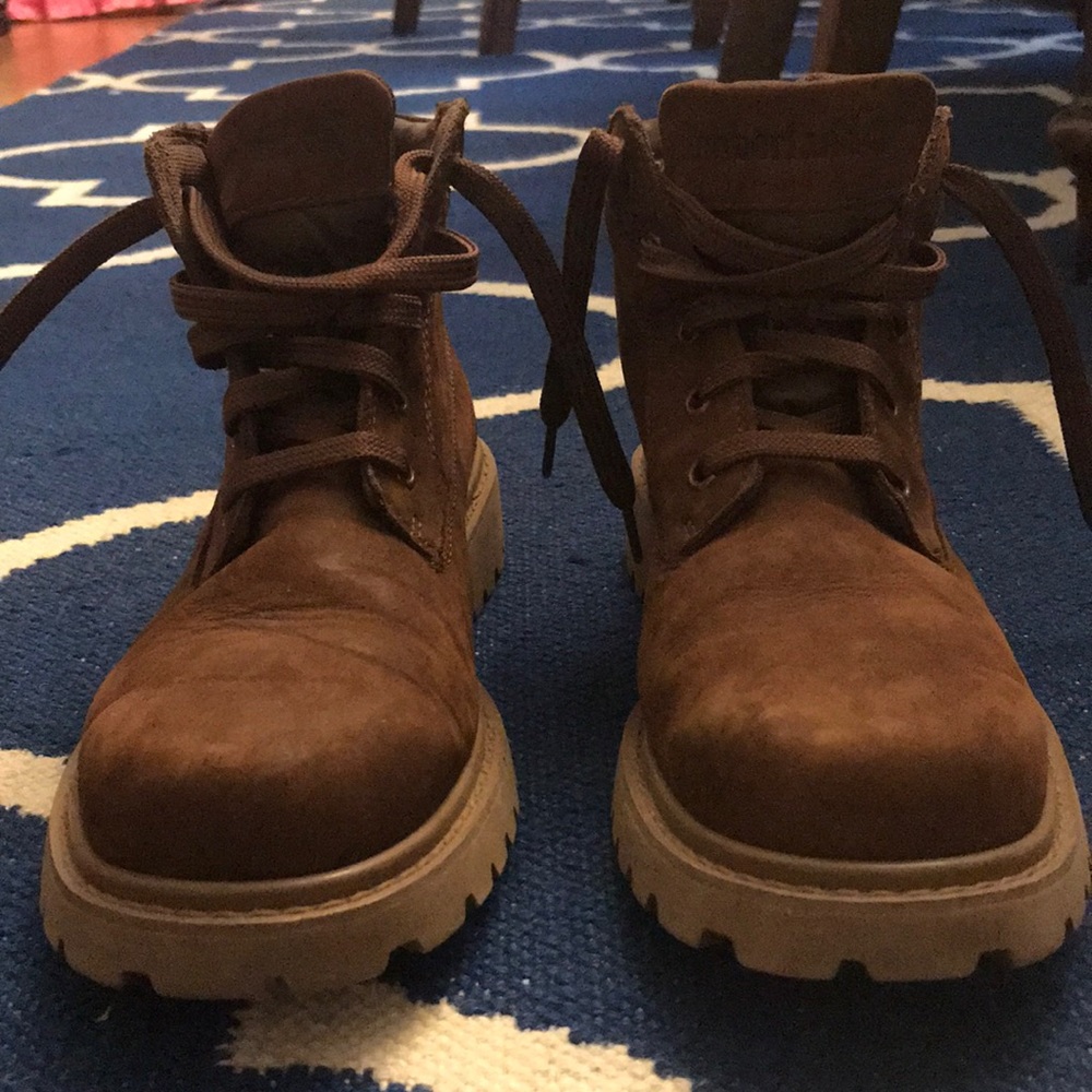 EUC Brown Timberland Boots